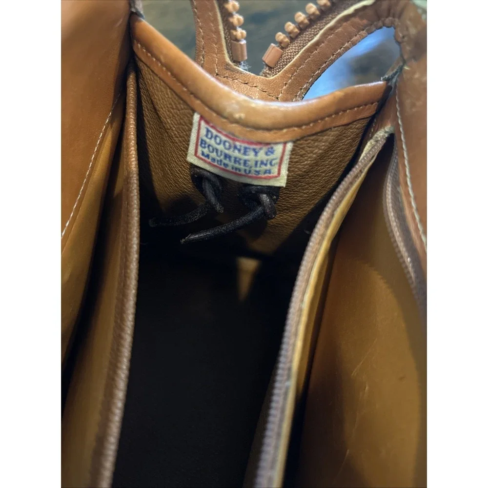 Vintage Dooney & Bourke Vintage All Weather Leather Purse Handbag Green & Cognac
